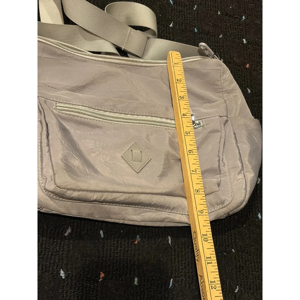 Grey Nylon Crossbody Bag Lightweight Multi-Pocket Travel Purse lots of pockets